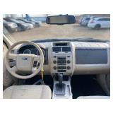 2012 FORD ESCAPE XLT *2 Owner | No Accidents | All Wheel Drive* (NO RESERVE)
