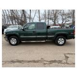 2002 CHEVROLET SILVERADO 1500 LS *4x4 | 1 Owner* (NO RESERVE)
