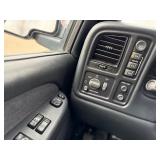 2002 CHEVROLET SILVERADO 1500 LS *4x4 | 1 Owner* (NO RESERVE)