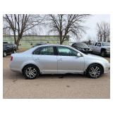 2006 VOLKSWAGEN JETTA 2.5 *No Accidents | 2 Owner* (NO RESERVE)