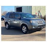 2011 HONDA PILOT EX-L W/NAVI *All Wheel Drive | Third Row Seating* (NO RESERVE)