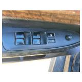 2012 NISSAN ARMADA SL *2 Owner | 4x4 | Third Row Seating* (NO RESERVE)