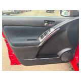 2006 TOYOTA MATRIX XR *Prior Certified Pre-Owned* (NO RESERVE)