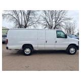 2008 FORD E-SERIES E-250 *2 Owner | No Accidents | Corporate Vehicle* (NO RESERVE)