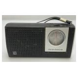 Vintage Collectible Hunts Manwich Original Sloppy Jos Sauce Can Transistor Radio And Panasonic Transistor Radio