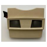 Vintage View-Master With "20,000 Leagues Under The Sea And Prehistoric Animals Stereo Pictures And More