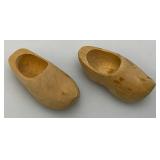 Vintage Blue Delfts Collectible Items Including RYNBENDE Airline Booze Decanters And More