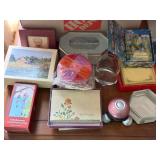 Decorative stationery & Framed Art - Assorted Keepsakes