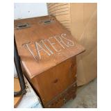 Vintage Taters and Onions Wood Storage Box