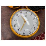 Infinity Wall Clock & Discgear CD Holder - Vibrant Yellow