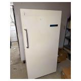 Vintage Suburban Upright Fridge with Shelves and Key