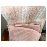 Pink Bath Towel Set