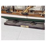 Fifteen Inch Clipper Model Boat