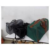 3 soft‑sided travel duffel bags / cargo bags – Good zippers