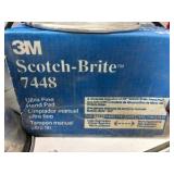 Lot of miscellaneous garage items