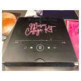 Music Collage Kit - 150 Pcs & 50 Stickers - New in China