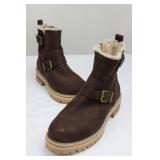 Guess Black Leather Knee-High Boots & Maurices Brown Suede Buckle Boots (6 pairs in total, all size 7)