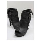 Guess Black Leather Knee-High Boots & Maurices Brown Suede Buckle Boots (6 pairs in total, all size 7)