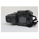 Nikon Coolpix 995 Digital Camera with Case Logic Case & Strap