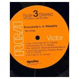 The Kinks - Everybody