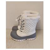 NEW ALL IN MOTION BOOTS SIZE 13 CREAM