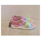 NEW SEE KAI RUN BASICS SIZE 10 SHAYNA