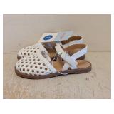 NEW CAT & JACK KIDS SANDALS SIZE 7 WHITE