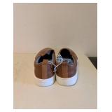 NEW CAT & JACK RUNE SNEAKERS SIZE 6 BROWN
