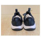 NEW ALL IN MOTION KIDS SHOES SIZE 10