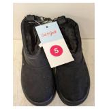 NEW CAT & JACK KIDS BOOTS SIZE 5 BLACK