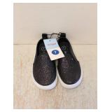 NEW CAT & JACK KIDS SHOES SIZE 7 BLACK