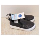 NEW CAT & JACK KIDS SHOES SIZE 7 BLACK