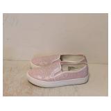 CAT & JACK KIDS SHOES SIZE 5 PINK