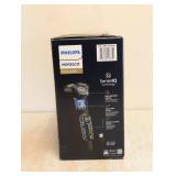 PHILIPS NORELCO SHAVER 8000