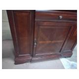 Ethan Allen sideboard buffet