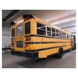 36 PASSENGER IC SCHOOL BUS