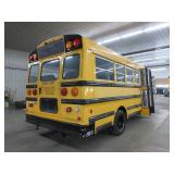 26 PASSENGER THOMAS CHEVY SCHOOL BUS