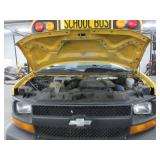 26 PASSENGER THOMAS CHEVY SCHOOL BUS