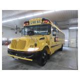 36 PASSENGER IC SCHOOL BUS