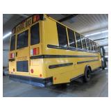 HANDICAP ACCESSIBLE 26 PASSENGER SCHOOL BUS