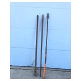 1- Ice Chisel & 2 Chisel / Pry-bars