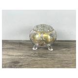 VINTAGE VIKING GLASS GOLD OVERLAY ROSE BOWL VASE W/ CANDLELITE FROG