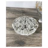 VINTAGE VIKING GLASS GOLD OVERLAY ROSE BOWL VASE W/ CANDLELITE FROG