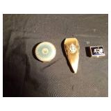 2 Vintage powder compacts and pill box
