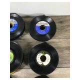 Large Lot of Vinyl 45 RPM Records - Lynyrd Skynrd - Beatles - Johnny Cash - Michael Jackson - The Supremes & More