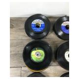Large Lot of Vinyl 45 RPM Records - Lynyrd Skynrd - Beatles - Johnny Cash - Michael Jackson - The Supremes & More