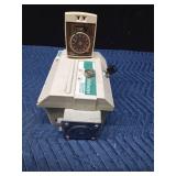 Ecolab Pathways drain treatment dispenser with key and a plug-in timer