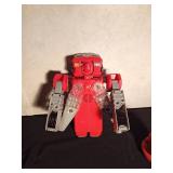 2000-2001 Tonka Transformer Rescue Roy Red fire truck - WORKS
