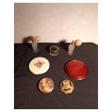 Vintage powder compacts and vintage perfume bottles and jar