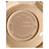 2 Princess Diana of Wales plates (1 has certificate of authentic)